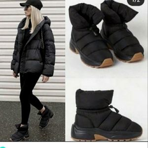 H&M Padded Sneaker-Style Boots